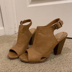 Tan Faux Leather Heeled Sandal